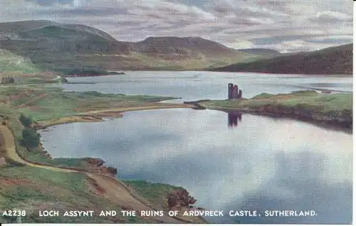 PC30589 Loch Assynt und die Ruinen von Schloss Ardvreck. Sutherland. Weiß. Das Beste von
