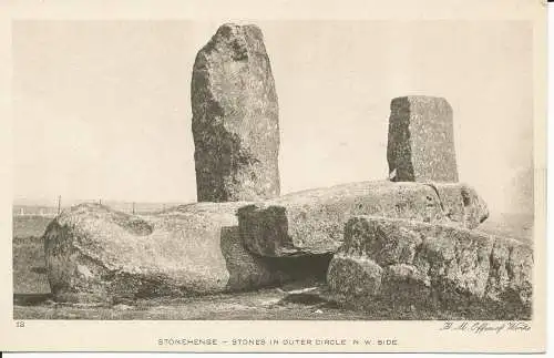 PC29171 Stonehenge. Steine im äußeren Kreis N.W. Seite. H. M. Büro der Werke. Geht