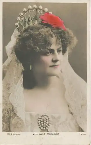PC23718 Miss Marie Studholme. Bassano. Davidson. Nr. 1026. 1904