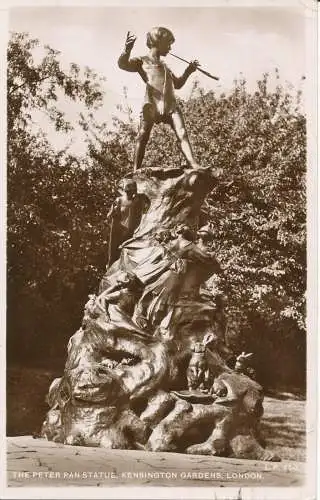 PC26334 Die Peter Pan Statue. Kensington Gardens. London. Lansdowne. RP. 1950