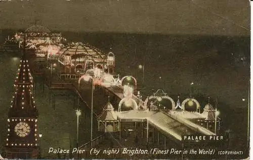 PC32821 Palace Pier. Brighton. Schönster Pier der Welt. Nachts. A.W. Wardell
