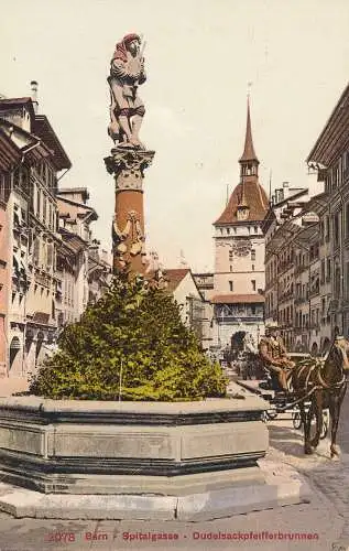 PC30410 Bern. Spitalgasse. Dudelsackpfeifferbrunnen. Photoglob