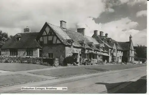 PC26378 Elisabethanische Cottages. Broadway. Nr. 3598. RP