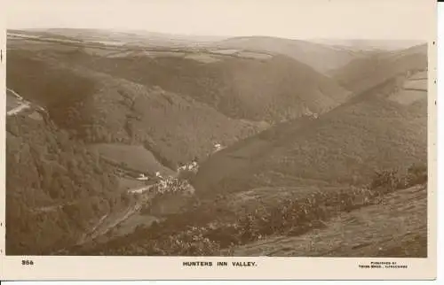 PC32410 Hunters Inn Valley. Twiss Bros. Nr. 256