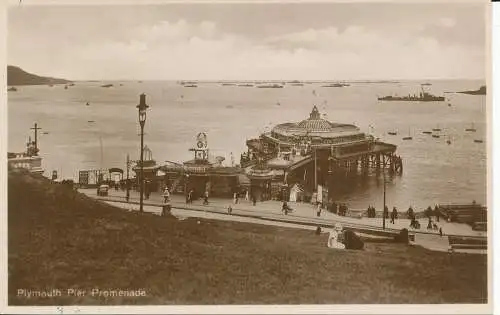 PC28995 Plymouth Pier Promenade. RP