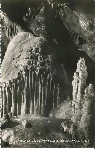 PC29273 Orgelpfeifen im Salomonen-Tempel. Goughs Caves. Cheddar. Harvey Barton. Nein