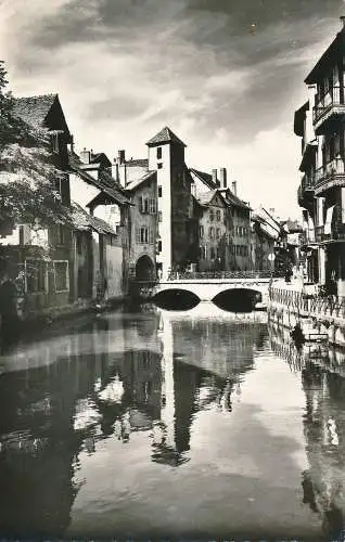 PC31056 Annecy. Altstadt. Der Canal du Thiou und die Pont Morens. G. Mouchet