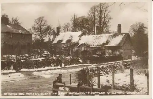 PC35148 Interessante Winterszene von Anne Hathaways Cottage Stratford Upon Avon.