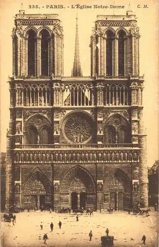 PC31352 Paris. LEglise Notre Dame. C.M. 235. Hopkins