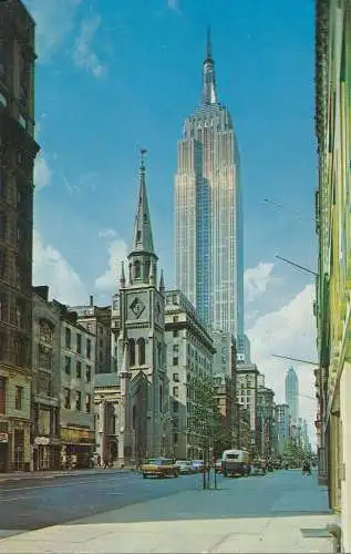 PC33156 New York City. Blick entlang der Fifth Avenue. Dexter Presse