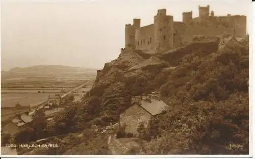 PC35388 Harlech Castle. Judges Ltd. Nr. 2025. RP