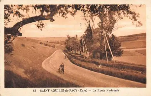PC31014 Saint Aquilin de Pacy. Die Nationalstraße. 1953. Hopkins