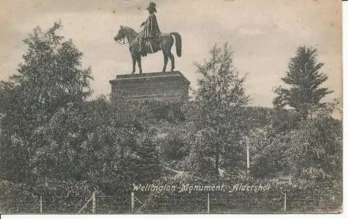 PC24184 Wellington Monument. Aldershot. Valentinstag