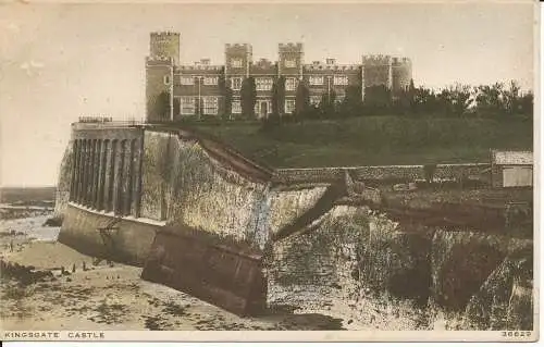 PC30825 Kingsgate Castle. Photochrom. Nr. 36629