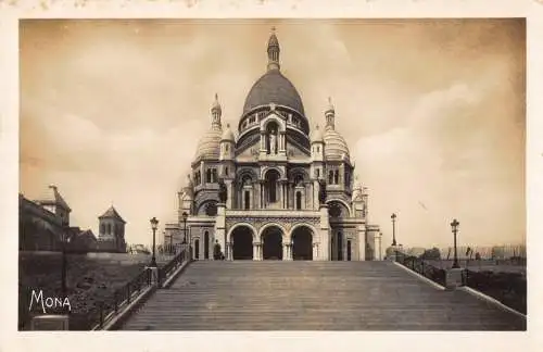 PC30077 Heiliges Herz Basilikum. Montmartre. Mona. Hopkins