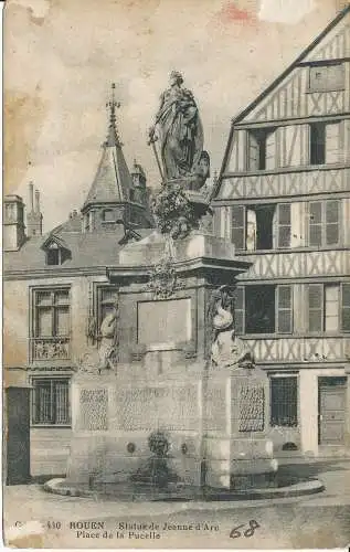 PC31946 Rouen. Place de la Pucelle. Statue von Jeanne d Arc