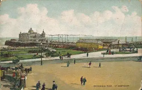 PC28930 Britannia Pier. Gt. Yarmouth. Hildesheimer