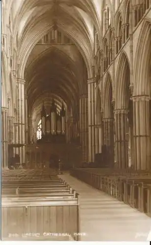 PC35303 Lincoln Cathedral. Schiff. Judges Ltd. Nr. 3110. RP