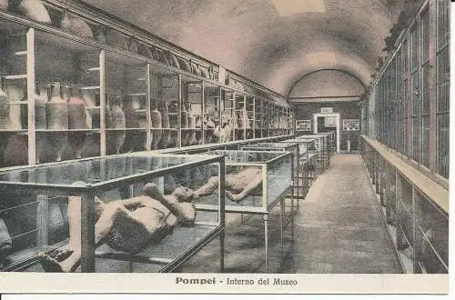 PC29884 Pompei. Innenraum des Museums. Hotel Suisse. Nein