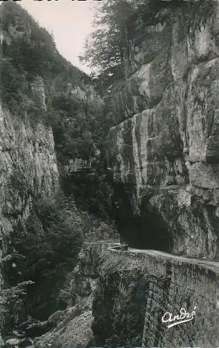 PC32975 Die schönen französischen Alpen. Umgebung von Villard de Lans. Die Kehlen von