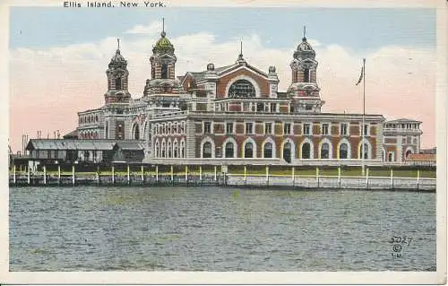 PC34051 Ellis Island. New York. Irving Underhill