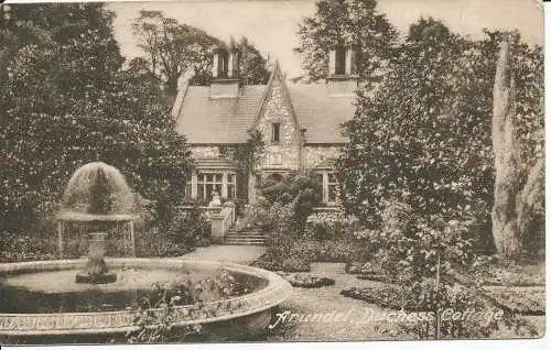 PC32959 Arundel. Herzogin Cottage. Frith. Nr. 17234. 1922