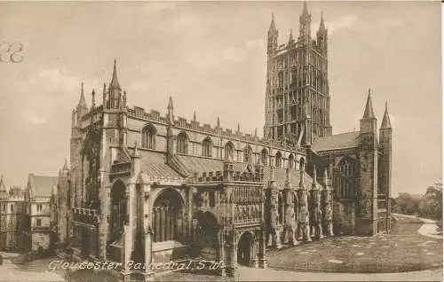 PC33376 Gloucester Cathedral. S.W. Frith. 1926