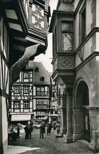 PC31848 Bernkastel Kues an der Mosel. Am Rathaus. Cramers