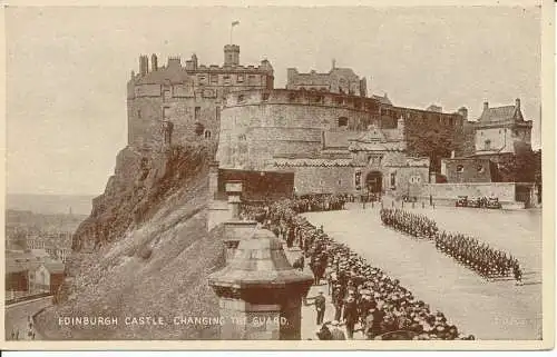 PC33314 Edinburgh Castle. Den Schutz wechseln. Valentinstag. Fototyp