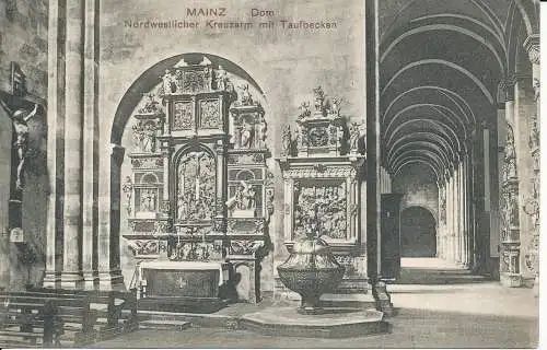 PC32299 Mainz. Dom. Nordwestlicher Kreuzarm mit Taufbecken. Kaspar Suder. Nr. 76