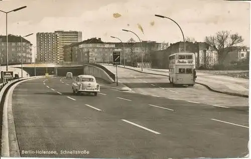 PC32358 Berlin. Halensee. Schnellstraße. Kunst und Bild