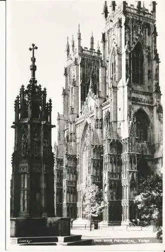 PC34568 War Memorial. York. Judges Ltd. Nr. 1707. RP