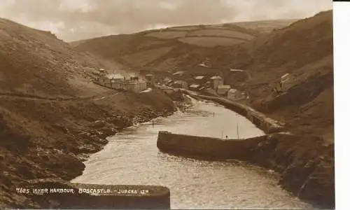 PC34781 Inner Harbour Boscastle. Judges Ltd. Nr. 7625. RP