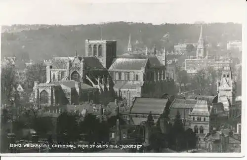 PC34681 Winchester Cathedral von St. Giles Hill. Judges Ltd. Nr. 12943. RP