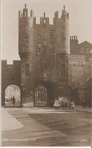 PC34732 Micklegate Bar. York. Judges Ltd. Nr. 2359. RP