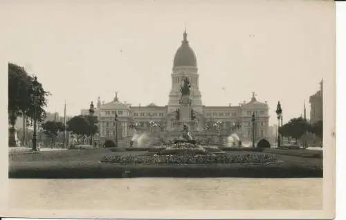 PC37091 Alte Postkarte. Ein schöner Garten und ein schönes Gebäude. B. Hopkins