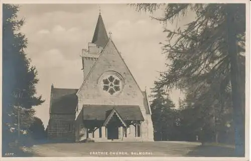 PC35761 Crathie Church. Balmoralisch. Weiß. Das Beste von allem. Nr. 4877