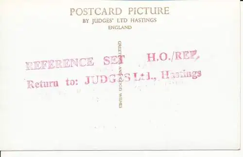 PC35737 Tarn Hows und Langdale Pikes. Judges Ltd. Nr. 9921. RP