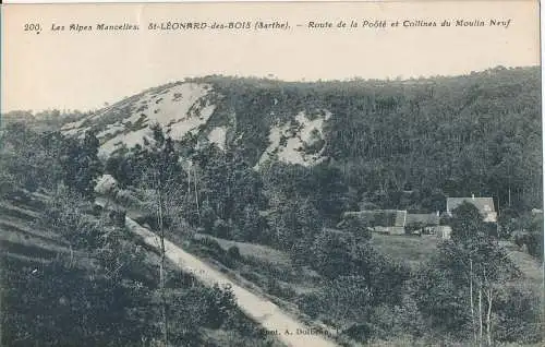 PC37243 Les Alpes Mancelles. St. Leonard des Bois. Route de la Poote et Collines