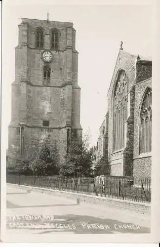 PC35841 Der Turm und das östliche Ende. Beckles Pfarrkirche. B. Hopkins