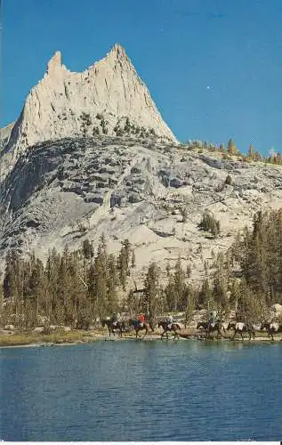 PC36679 Yosemite Nationalpark. California Cathedral Peak. H. S. Crocker. B. Hop