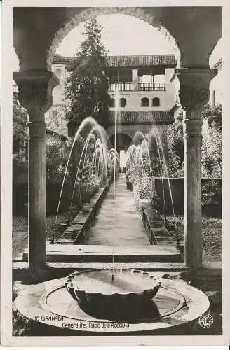 PC38722 Granada. Generalife. Patio de la Acequia. 1932