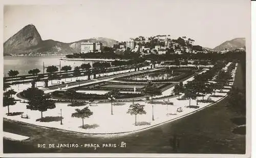 PC38218 Rio de Janeiro. Praca Paris. Wessel. B. Hopkins