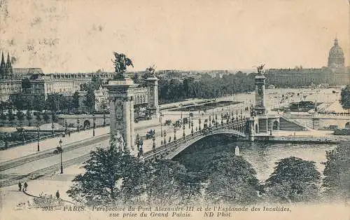 PC39901 Paris. Aussicht auf die Alexander-III-Brücke und die Esplanade des Invalides