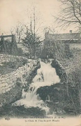 PC41312 Perthes auf Gatinais. Der Wasserfall der Petit Moulin. Nr. 21. 1912. B.