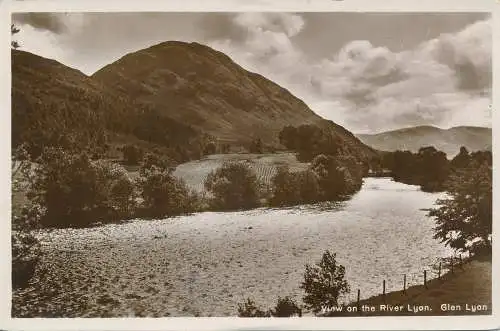 PC42012 Blick auf den Fluss Lyon. Glen Lyon. RP. B. Hopkins