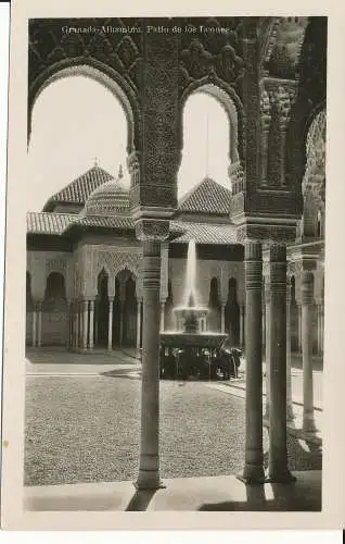 PC38145 Granada. Alhambra. Hof der Löwen. B. Hopkins