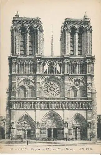 PC40868 Paris. Fassade der Kirche Notre Dame. ND. Nr. 97. B. Hopkins