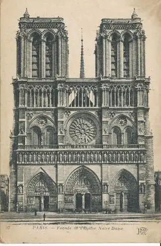 PC39120 Paris. Fassade der Kirche Notre Dame. Neurdein. Nr. 97. 1919