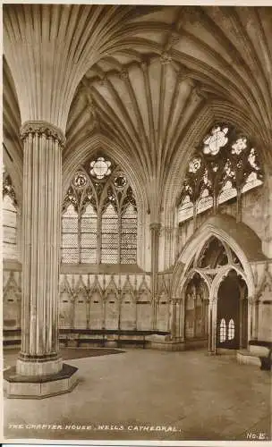 PC41824 Das Kapitelhaus. Wells Cathedral. Dawkes und Partridge. RP. B. Hopkins